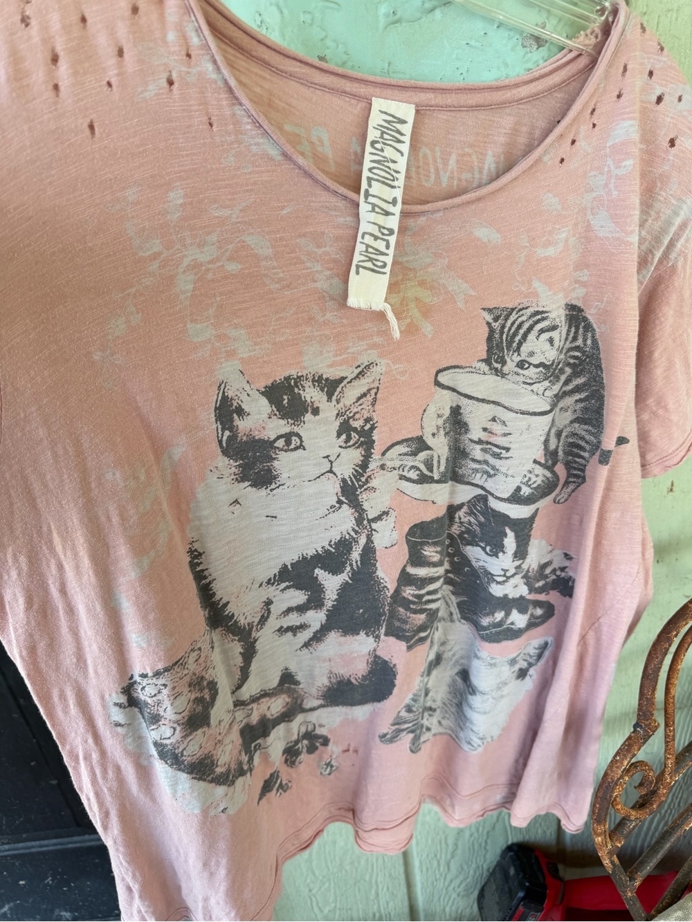 Lot of 2 Magnolia Pearl short sleeve tee shirts pink and gray. O/S will trade - Picture 3 of 11